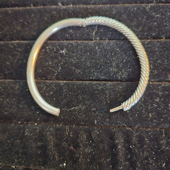 Vintage David Yurman Sterling Silver 4mm Sculped Cable Bangle Bracelet - Picture 7 of 7